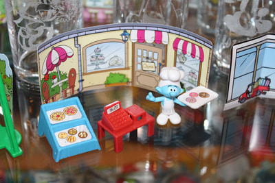 Rare Toy Schlümpfe 1991 Kinder Surprise Toy Smurfette With Stickers 